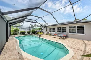 527 Bellaire Dr, Venice, FL 34293 - Photo 29