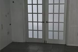 321 Timber Lake Dr, Bradenton, FL 34210 - Photo 5