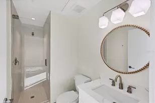 1558 4th St, Sarasota, FL 34236 - Photo 15