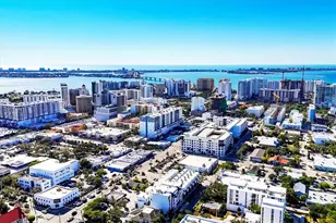 1558 4th St, Sarasota, FL 34236 - Photo 5