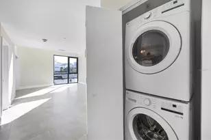 1558 4th St, Sarasota, FL 34236 - Photo 25