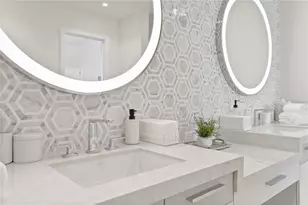 1581 Gulf of Mexico Dr, Longboat Key, FL 34228 - Photo 15