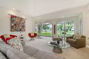 3933 Chatsworth Greene, Sarasota, FL 34235 - Photo 9