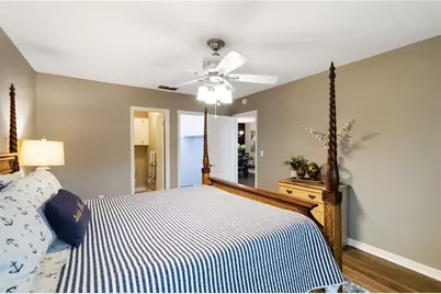 2300 Stickney Point Road #125, Sarasota, FL 34231 - Photo 11