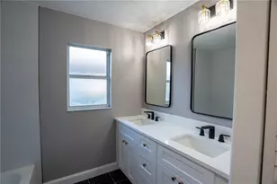 5402 60th Street E, Bradenton, FL 34203 - Photo 33