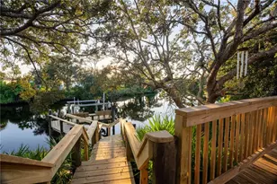 5402 60th Street E, Bradenton, FL 34203 - Photo 3