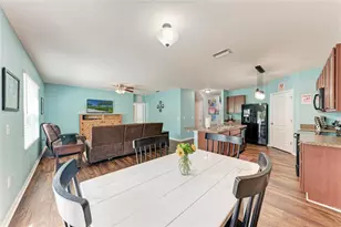 5809 71st St E, Palmetto, FL 34221 - Photo 13