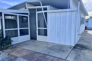 10315 Cortez Rd W, Bradenton, FL 34210 - Photo 3