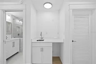 860 Snell Isle Blvd NE, Saint Petersburg, FL 33704 - Photo 59