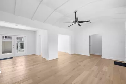 860 Snell Isle Boulevard NE, Saint Petersburg, FL 33704 - Photo 11