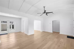 860 Snell Isle Blvd NE, Saint Petersburg, FL 33704 - Photo 11