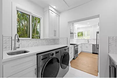 860 Snell Isle Boulevard NE, Saint Petersburg, FL 33704 - Photo 25