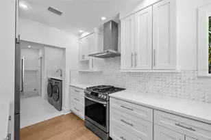 860 Snell Isle Blvd NE, Saint Petersburg, FL 33704 - Photo 21
