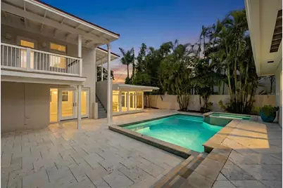 860 Snell Isle Boulevard NE, Saint Petersburg, FL 33704 - Photo 5
