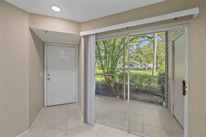 850 S Tamiami Trail #207, Sarasota, FL 34236 - Photo 17