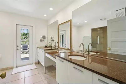 3390 Bayou Sound, Longboat Key, FL 34228 - Photo 29