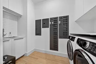 1591 Gulf of Mexico Dr, Longboat Key, FL 34228 - Photo 37