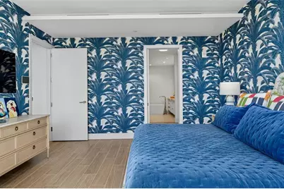1591 Gulf Of Mexico Drive #216, Longboat Key, FL 34228 - Photo 25