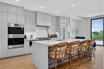 1591 Gulf Of Mexico Drive #216, Longboat Key, FL 34228 - Photo 17