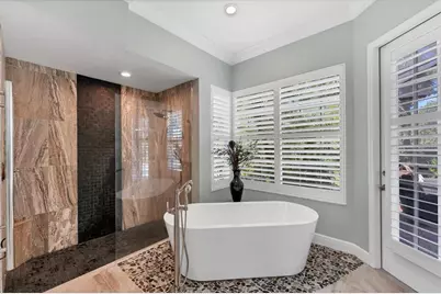 8214 Regents Court, University Park, FL 34201 - Photo 39