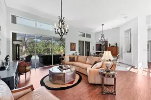 8214 Regents Ct, University Park, FL 34201 - Photo 11