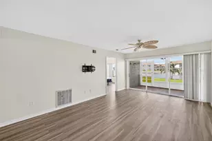 11644 SW Egret Cir, Lake Suzy, FL 34269 - Photo 3