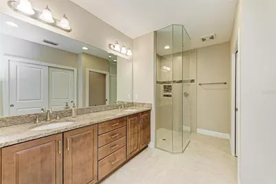 7546 Divot Loop, Lakewood Ranch, FL 34202 - Photo 5