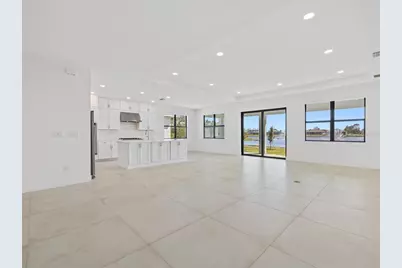 12815 Morning Mist Place, Venice, FL 34293 - Photo 11