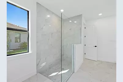 12815 Morning Mist Place, Venice, FL 34293 - Photo 23