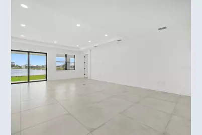 12815 Morning Mist Place, Venice, FL 34293 - Photo 13