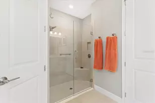 6236 Grandview Hill Ct, Bradenton, FL 34203 - Photo 9