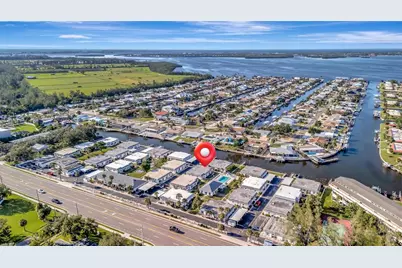 9718 Hernando Court, Bradenton, FL 34210 - Photo 3