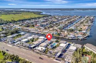 9718 Hernando Ct, Bradenton, FL 34210 - Photo 3