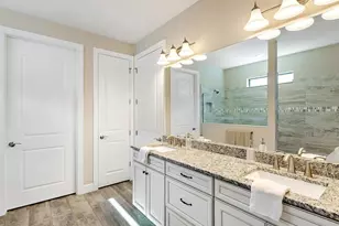 7884 Grande Shores Dr, Sarasota, FL 34240 - Photo 33