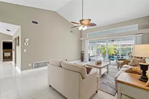 1602 Southbay Dr, Osprey, FL 34229 - Photo 9