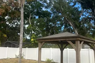 4731 Violet Ave, Sarasota, FL 34233 - Photo 13