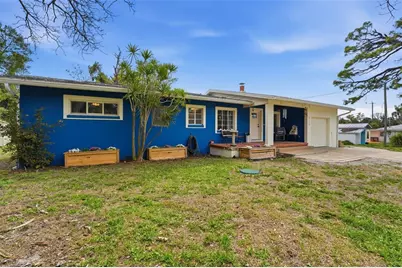 418 Edwards Drive, Sarasota, FL 34243 - Photo 3