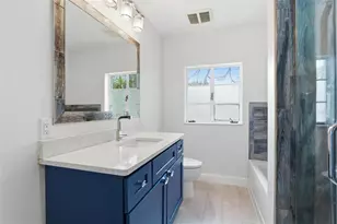 418 Edwards Dr, Sarasota, FL 34243 - Photo 15