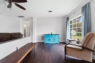 418 Edwards Dr, Sarasota, FL 34243 - Photo 23