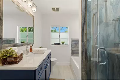 418 Edwards Drive, Sarasota, FL 34243 - Photo 23