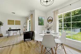 418 Edwards Dr, Sarasota, FL 34243 - Photo 15