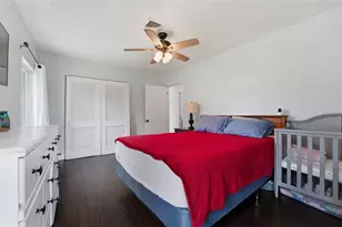 418 Edwards Dr, Sarasota, FL 34243 - Photo 29