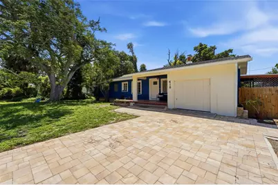 418 Edwards Drive, Sarasota, FL 34243 - Photo 5