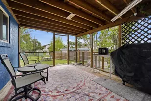 418 Edwards Dr, Sarasota, FL 34243 - Photo 33
