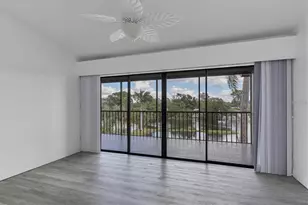 5565 Ashton Lake Dr, Sarasota, FL 34231 - Photo 7