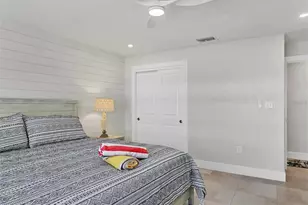 5830 Midnight Pass Rd, Sarasota, FL 34242 - Photo 13