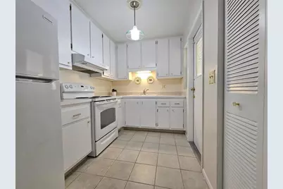 390 301 Boulevard W #5B, Bradenton, FL 34205 - Photo 9