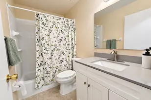 390 301 Blvd W, Bradenton, FL 34205 - Photo 13