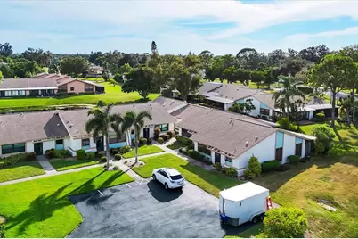 6425 Heritage Lane, Bradenton, FL 34209 - Photo 13