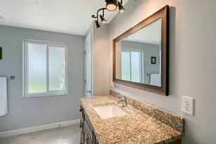 407 Bellini Cir, Nokomis, FL 34275 - Photo 31